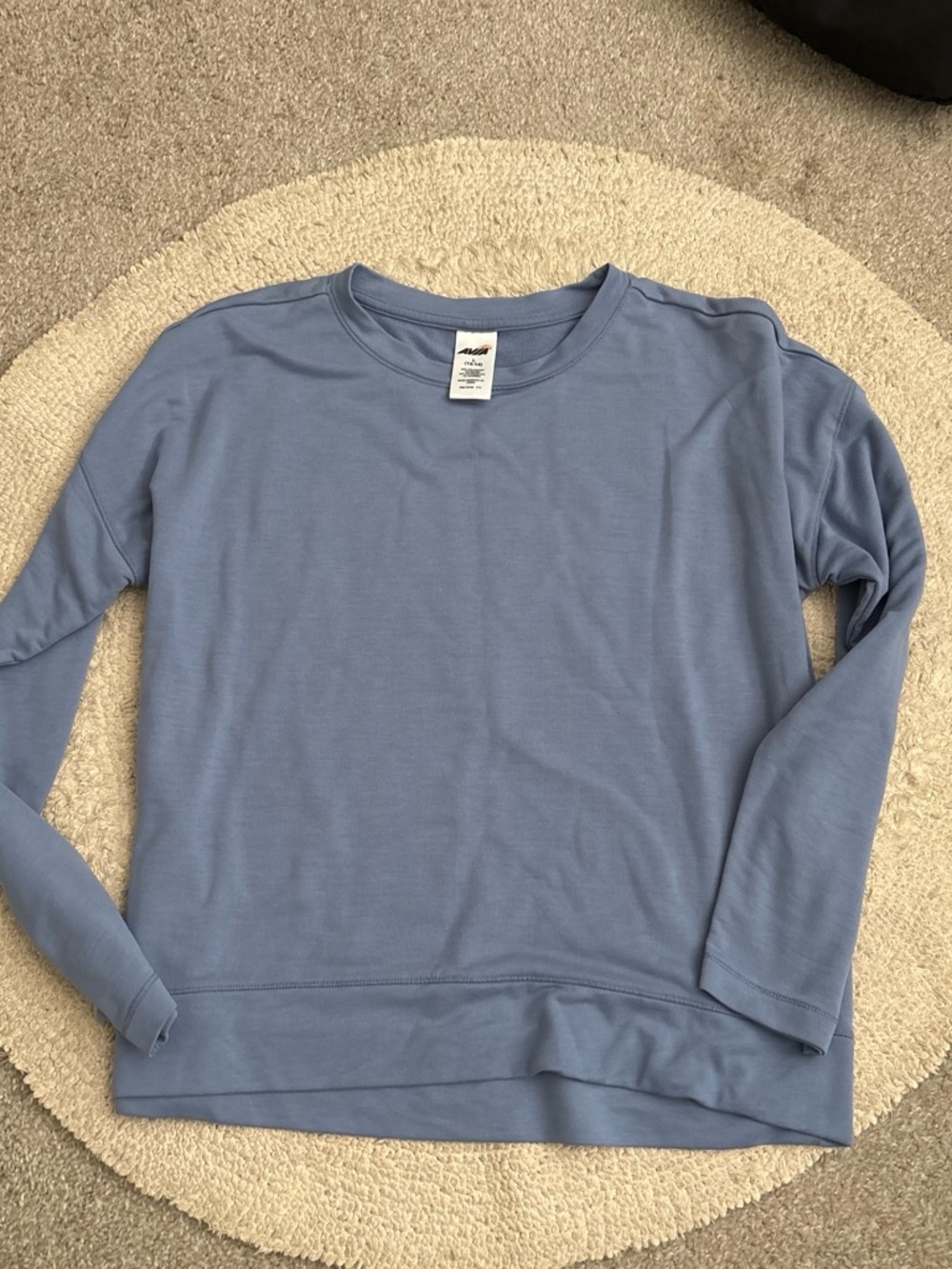 Avia sweatshirt